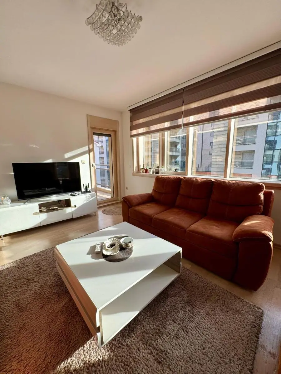 Image 4 of Fontana M&S Luxury Apartment