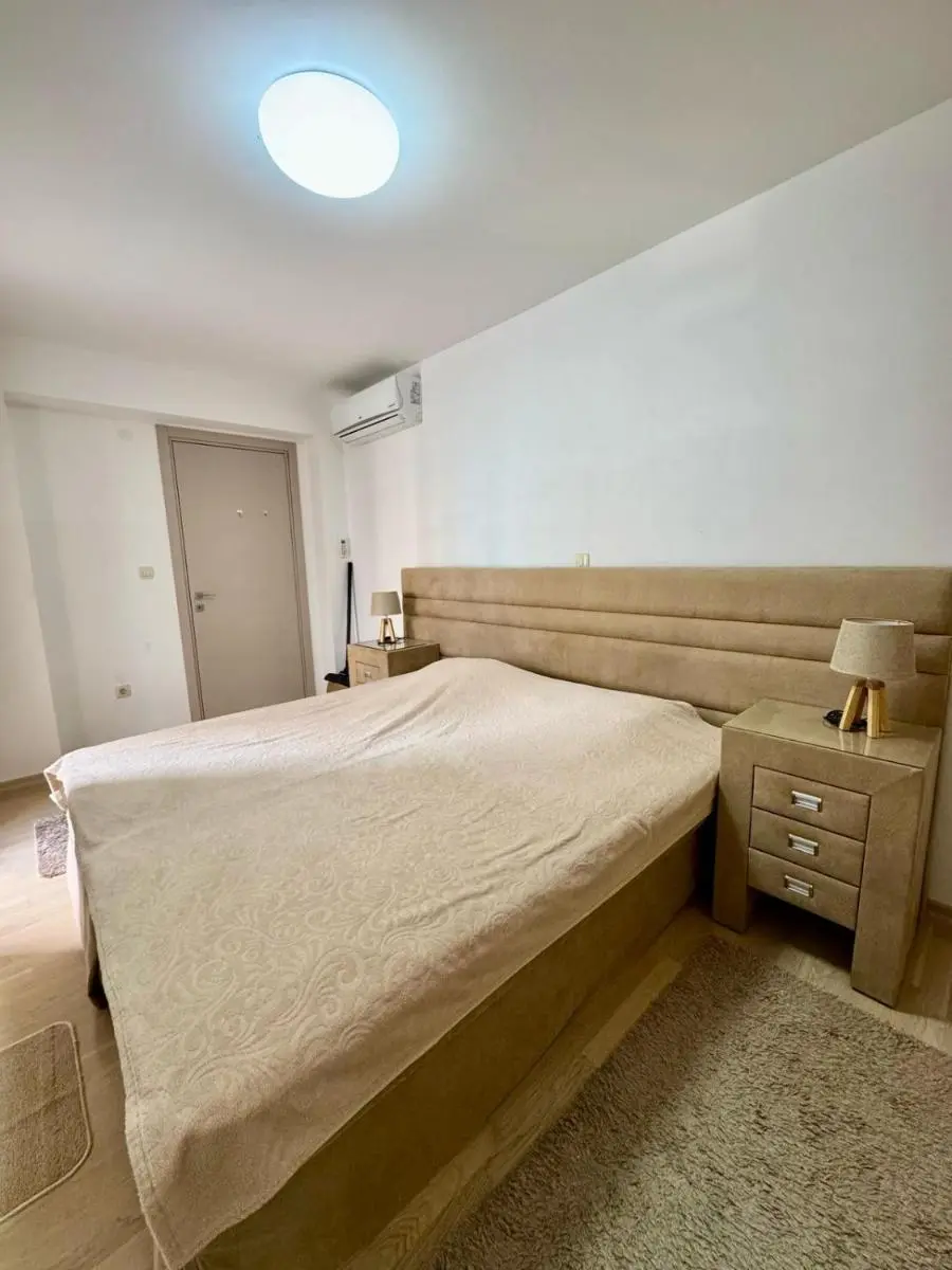 Image 1 of Fontana M&S Luxury Apartment