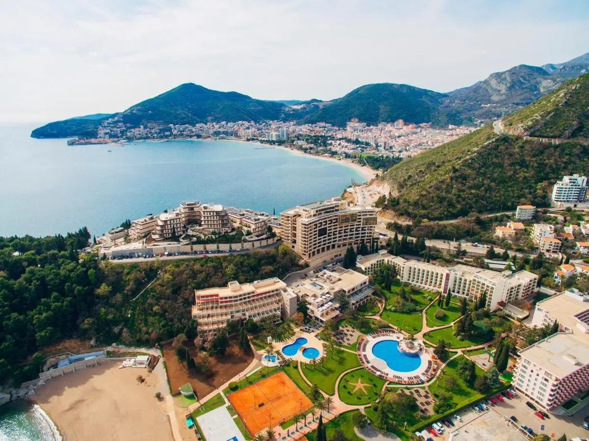 Image 5 of Harmonia Apartments