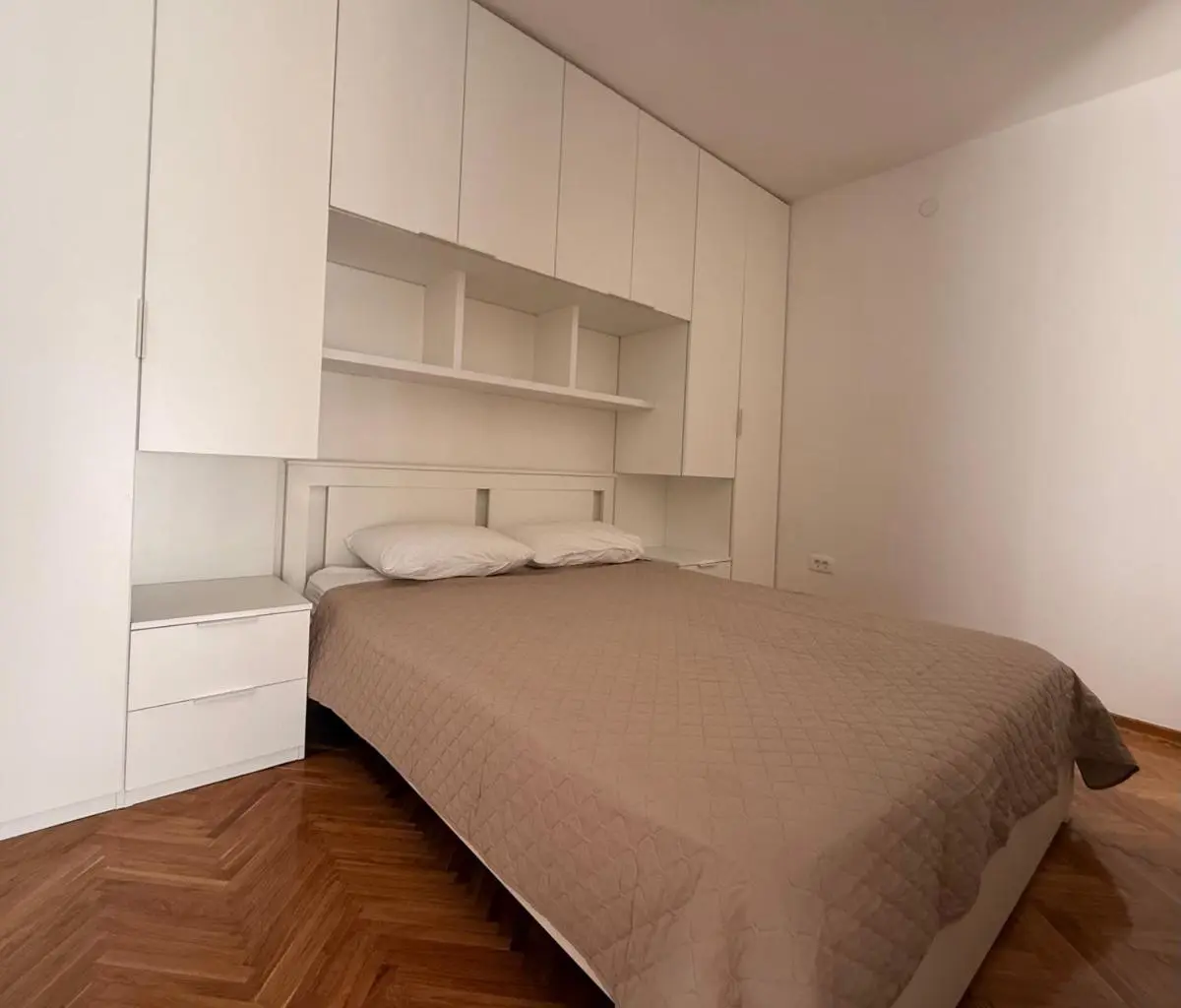 Image 1 of Itana by the sea