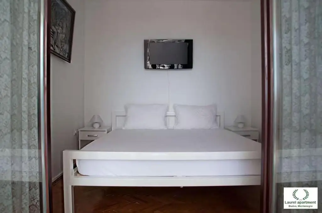 Image of Laurel Apartment See View