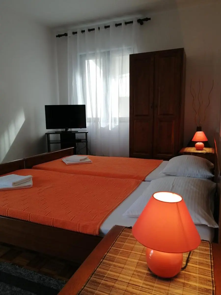 Image 3 of Lovely 2-bedroom apartment in Budva