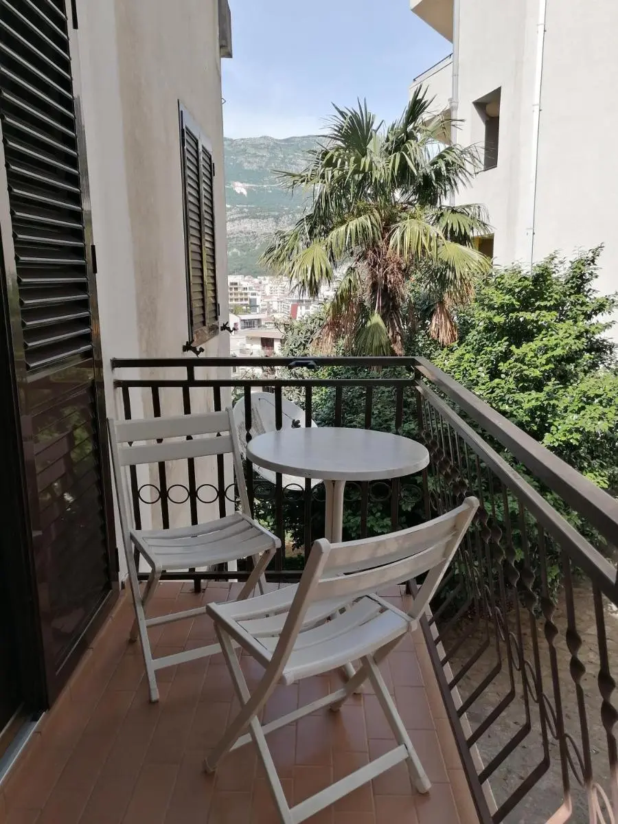 Image 6 of Lovely 2-bedroom apartment in Budva