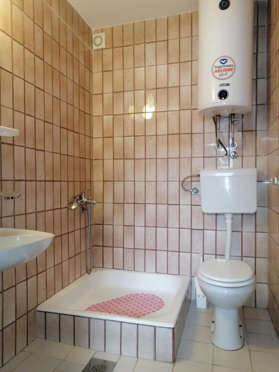 Image 3 of Lovely studio apartment in Budva