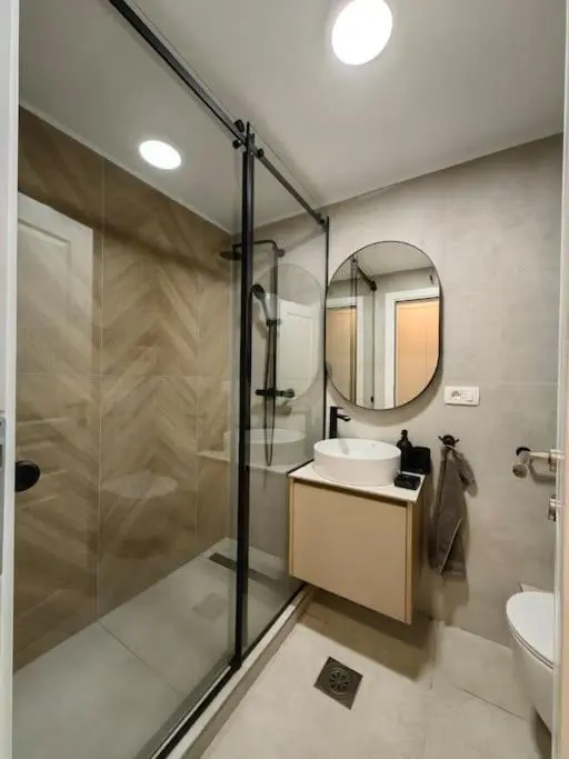 Image 3 of Luxury Apartment in Budva