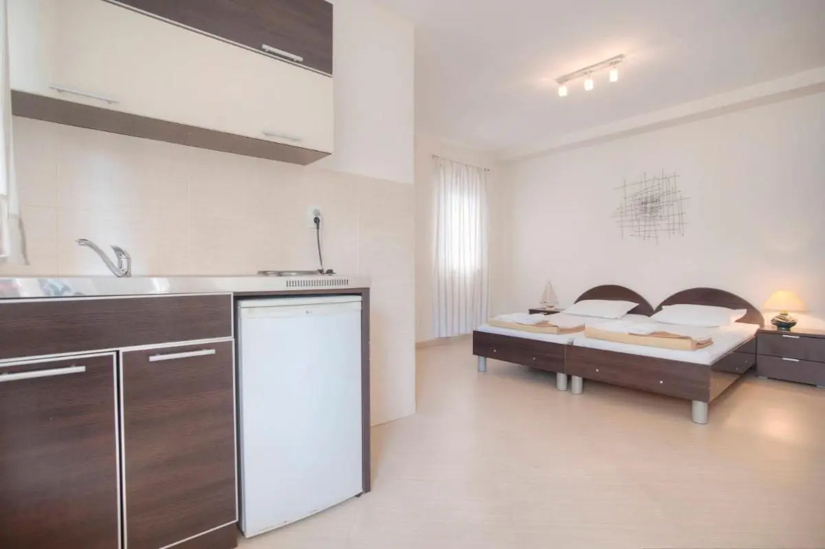 Image 2 of Mandir apartments – Center