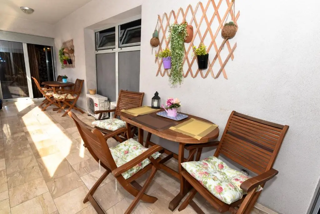 Image of Marilyn Apartment