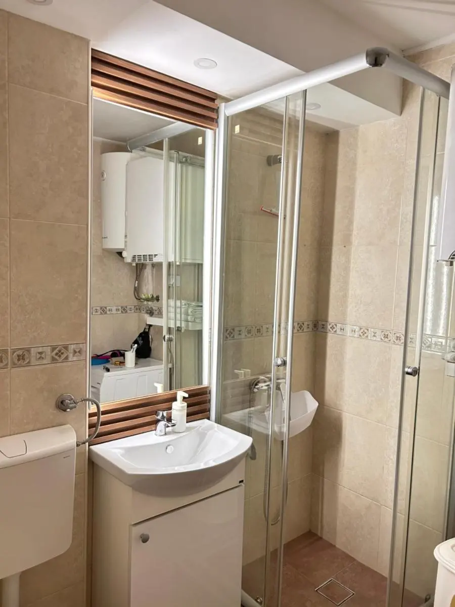 Image 2 of Mario Apartment