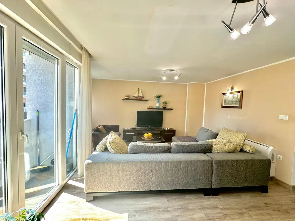 Image 4 of Maxim Family Apartment Budva