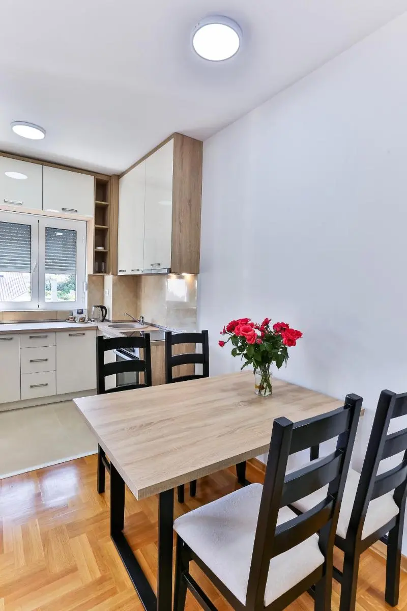 Image 3 of Montesun Dario Apartments