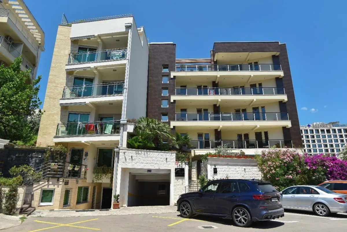 Image 4 of Omega 4 Apartment