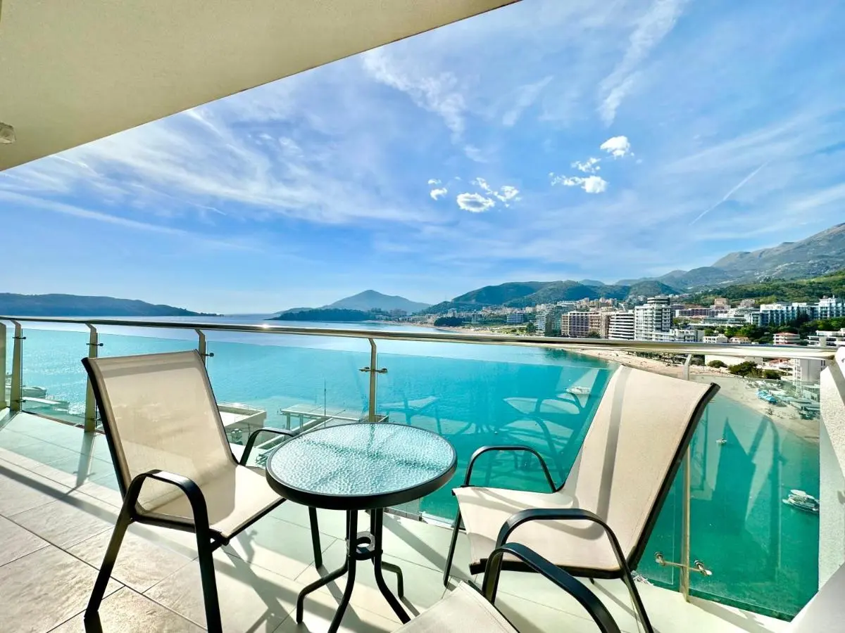 Image 5 of Ponta Nova One bedroom Apartment with Sea view
