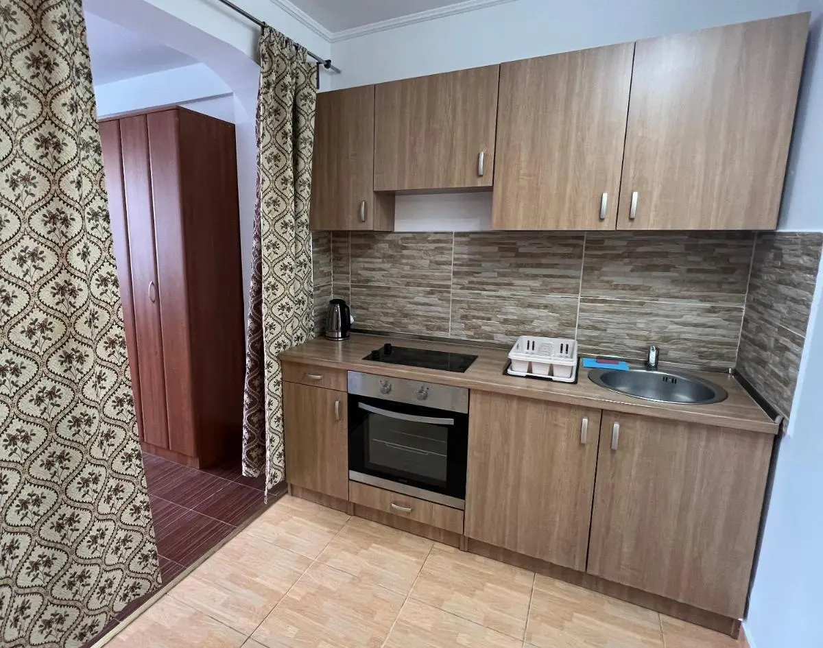 Image 6 of Proleterska Place