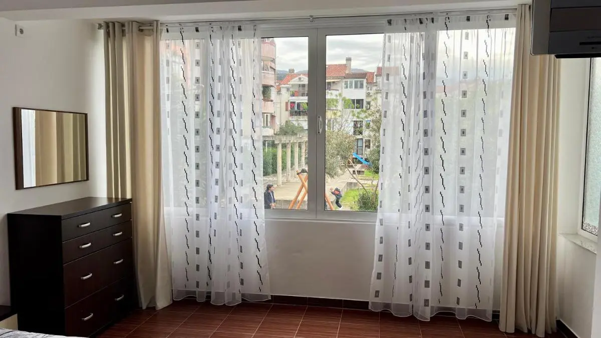 Image 4 of Proleterska Place