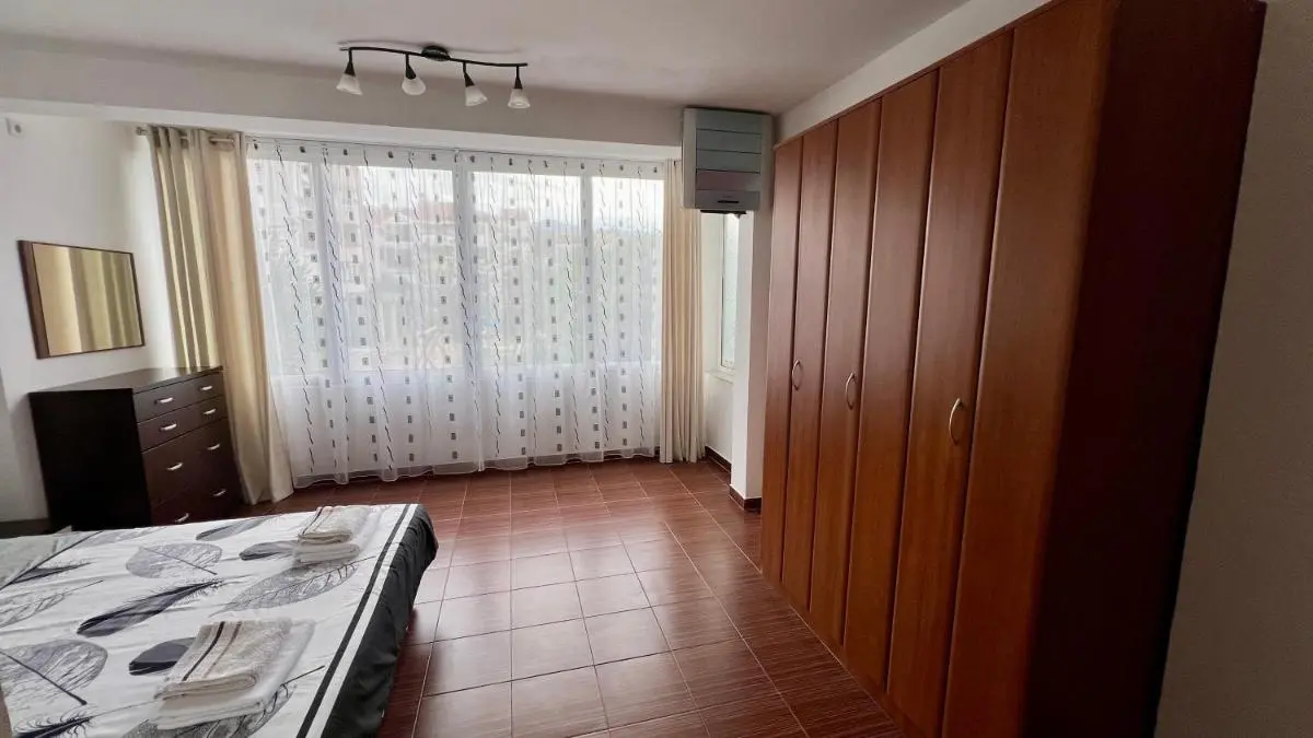 Image 2 of Proleterska Place