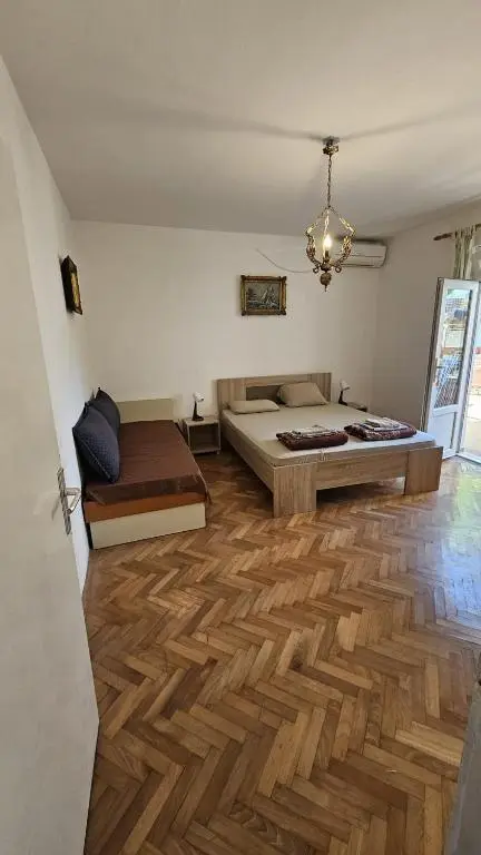 Image of Radenović, soba