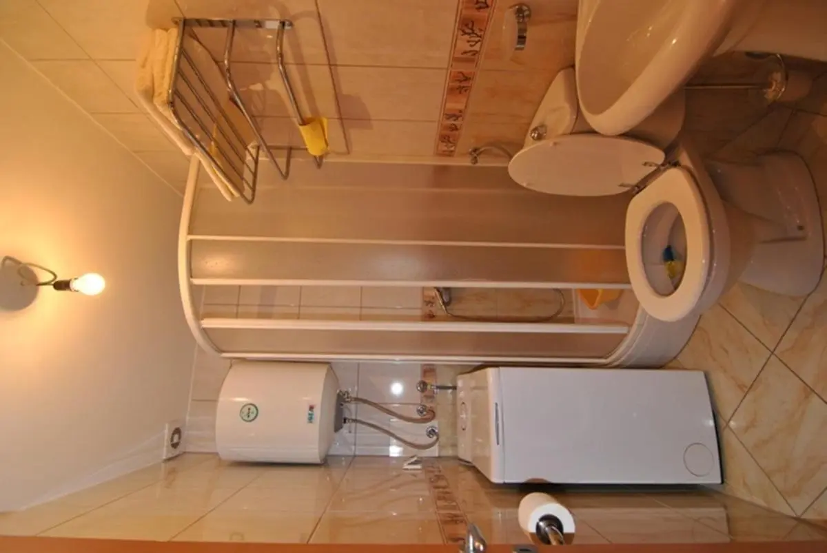 Image 3 of Rossa Apartments