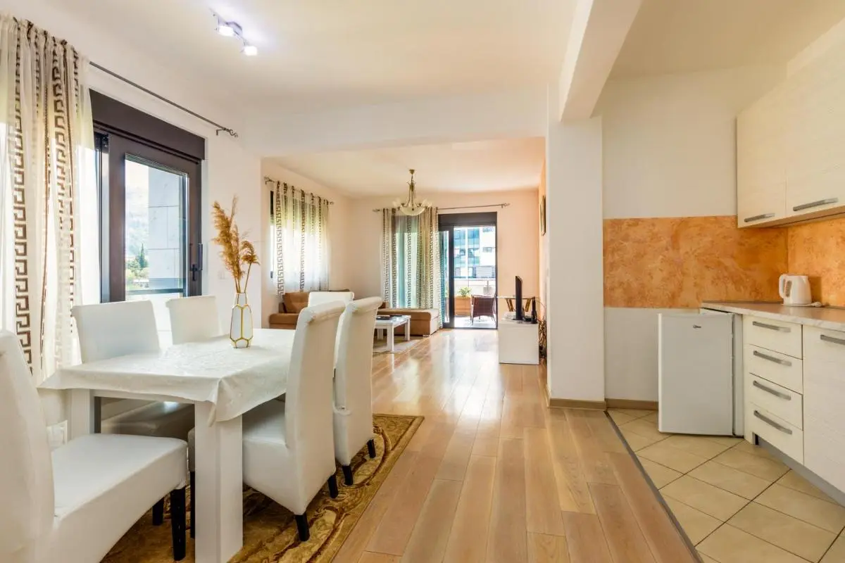 Image 3 of Sea View Apartments Perovic