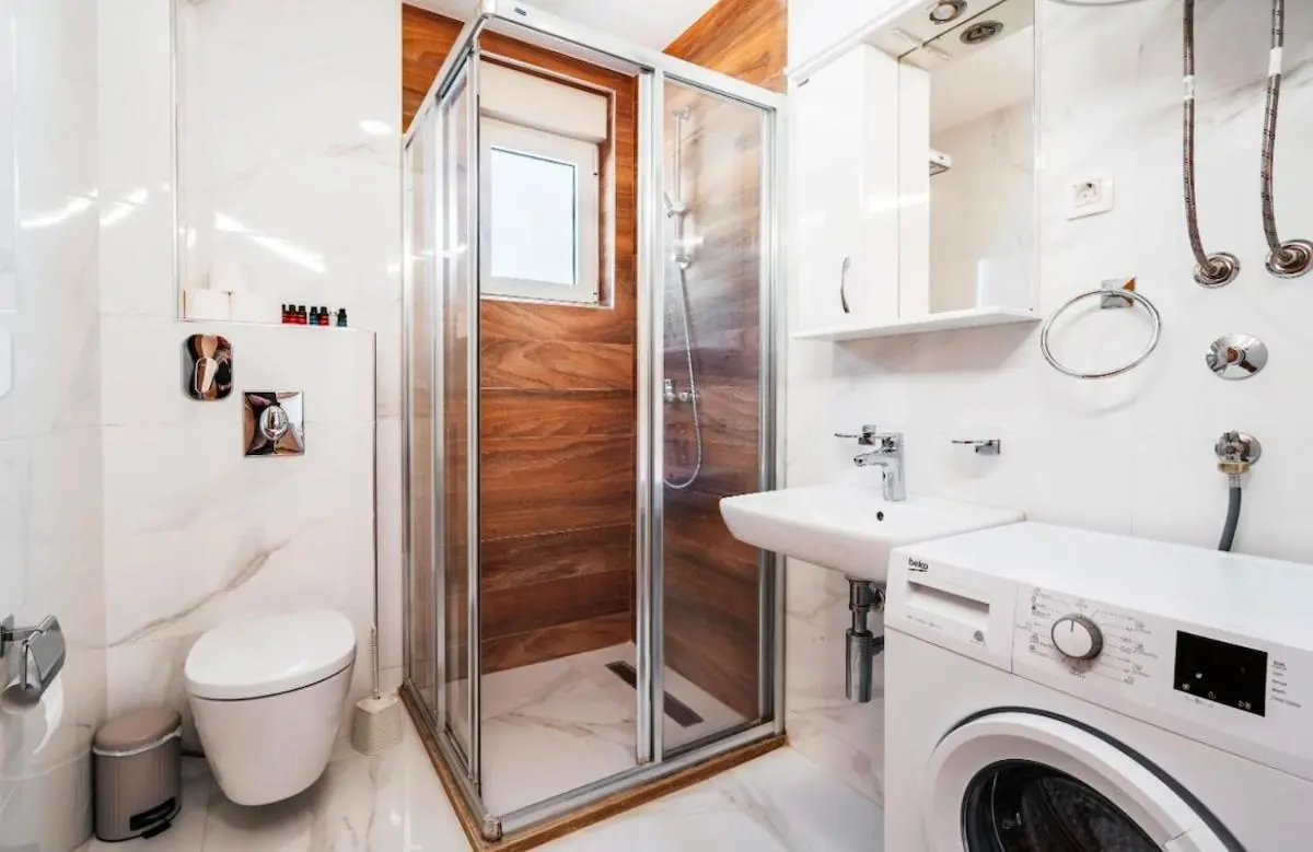 Image 2 of Sea-view PD38 by In Property