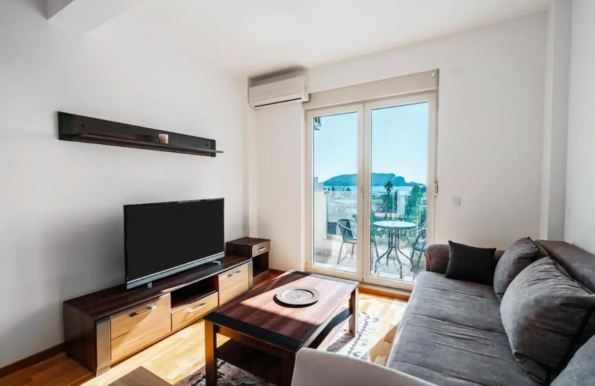 Image 4 of Sea-view PD38 by In Property