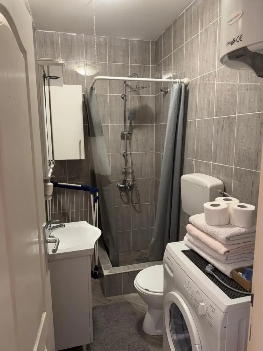 Image 2 of Studio Apartment for rent in Budva