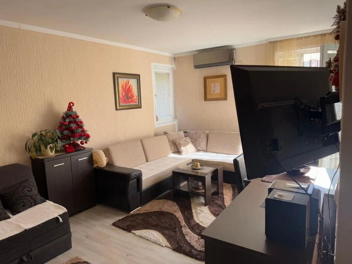 Image 4 of Studio Apartment for rent in Budva