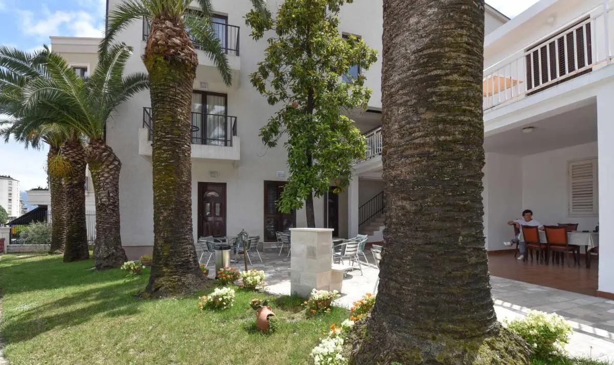 Image 6 of Studio Apartments 6 Palmi