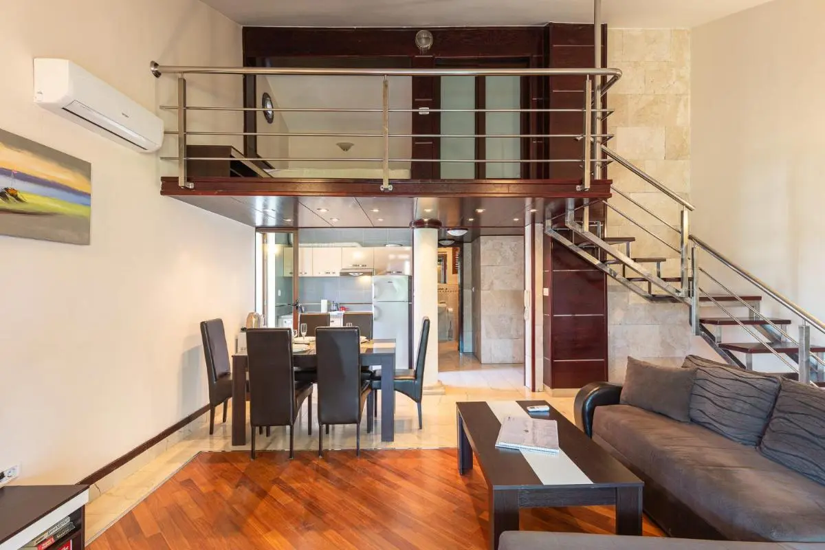 Image 3 of Sunny City Centre Suite