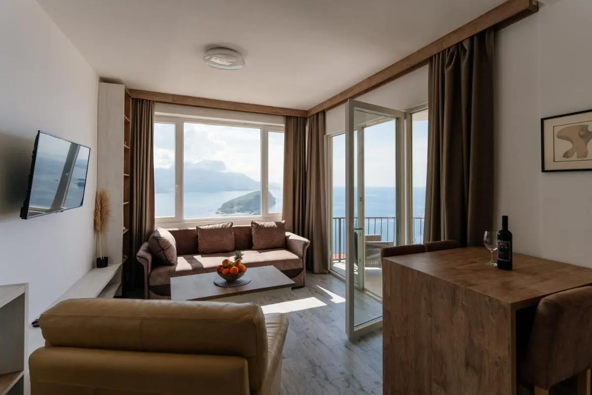 Image 5 of Viewpoint Villa