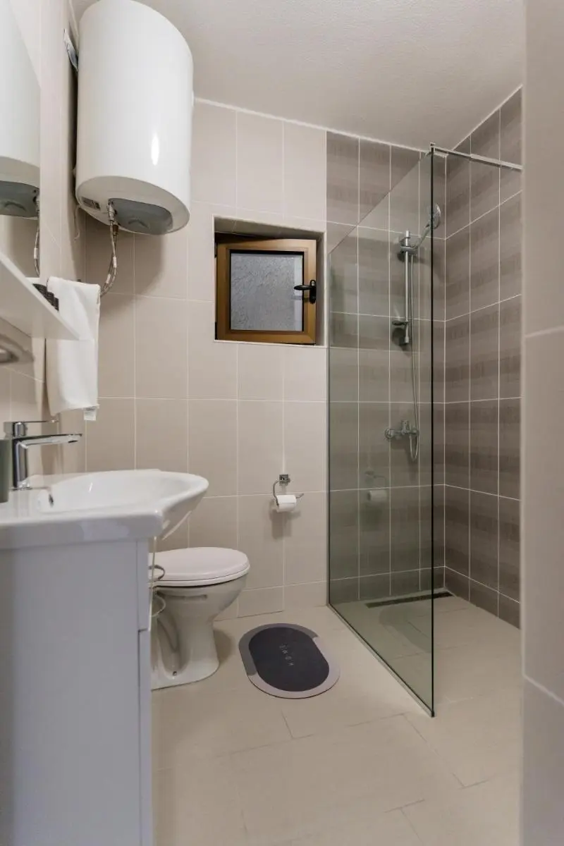 Image 3 of Viewpoint Villa