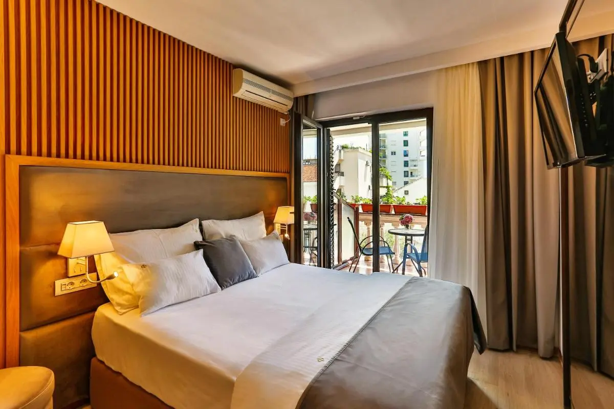 Image 1 of Villa Dvor Kornic