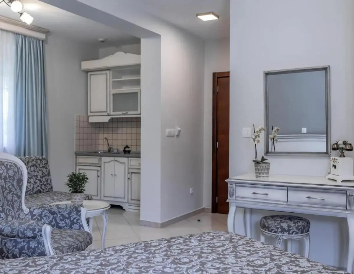 Image 2 of Villa Favorite