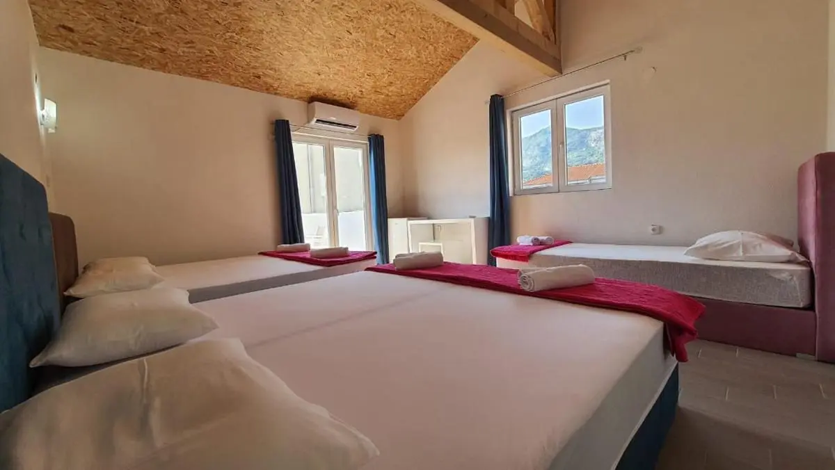 Image 6 of Villa Golf 2