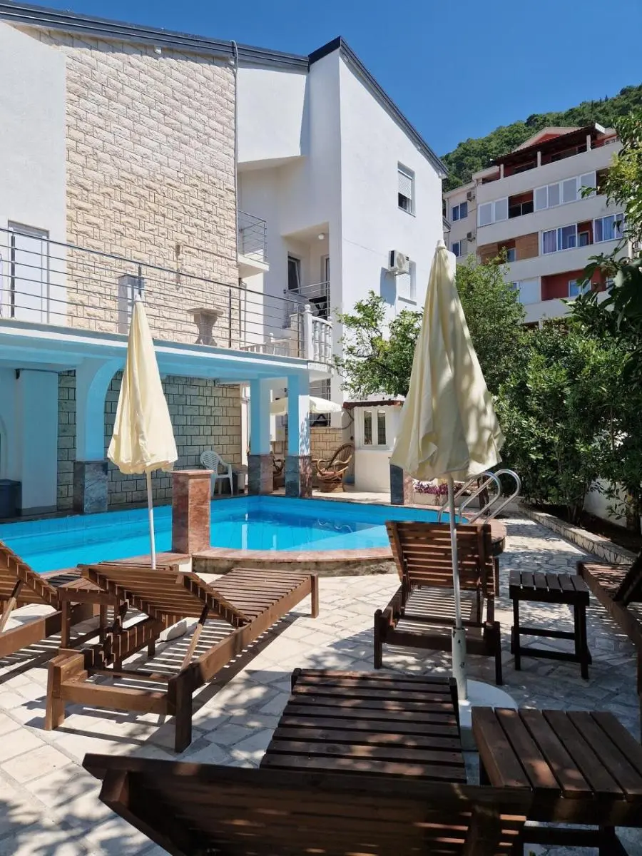 Image 3 of Villa Golf 2