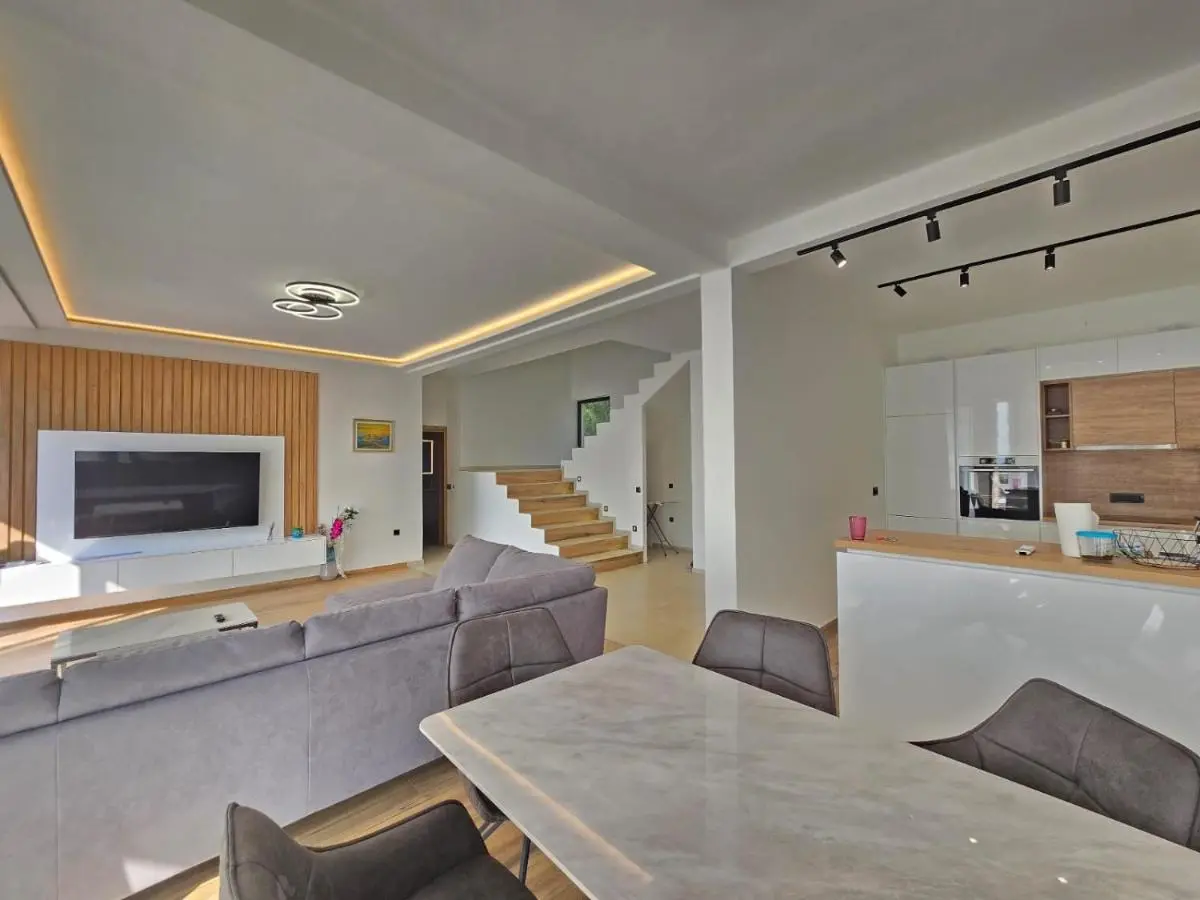 Image 1 of Villa LuceSole Budva