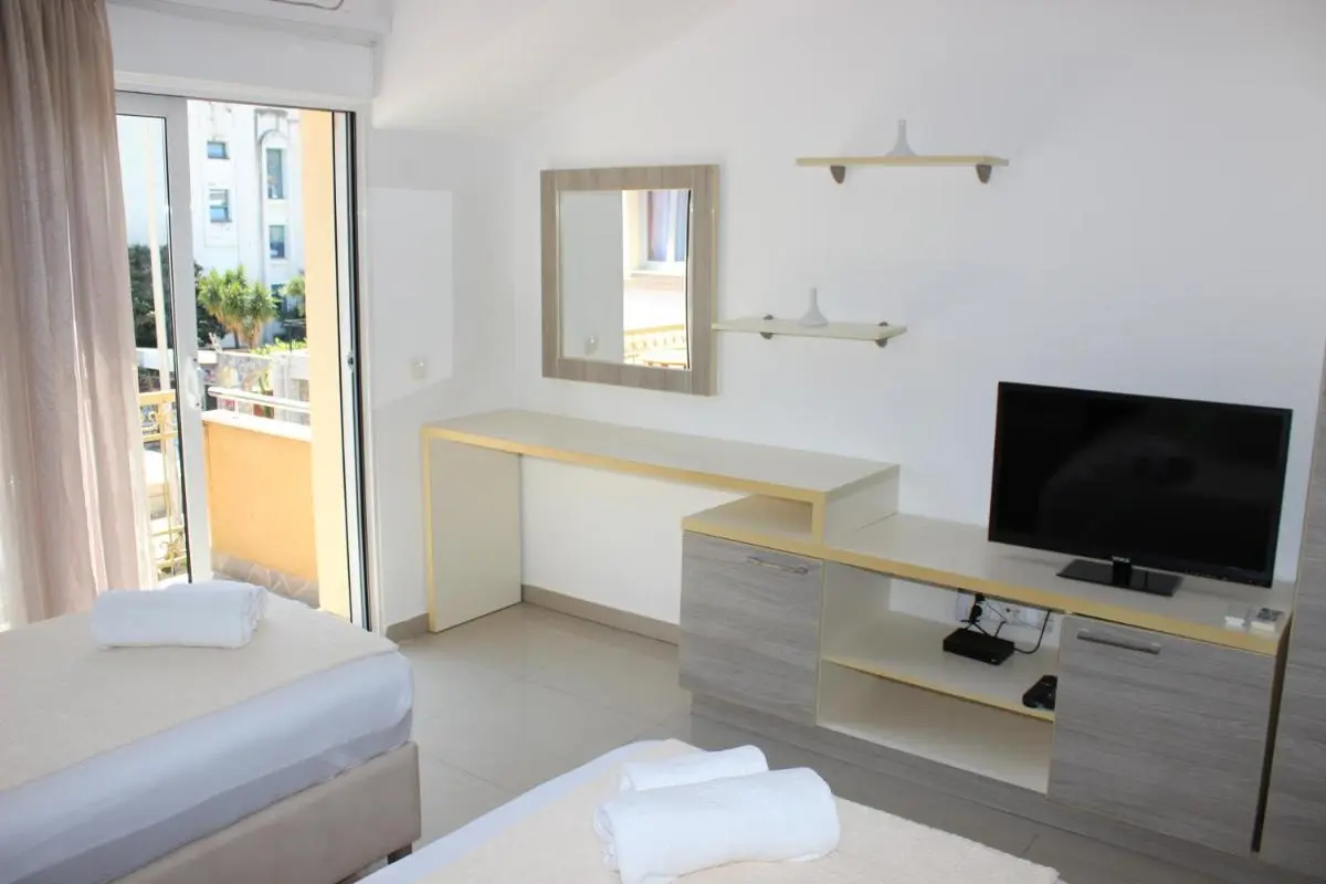 Image 4 of Villa Velzon Guesthouse