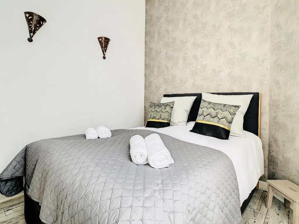 Image 6 of 2 Bedroom luxury flat Cannes Center La Croisette