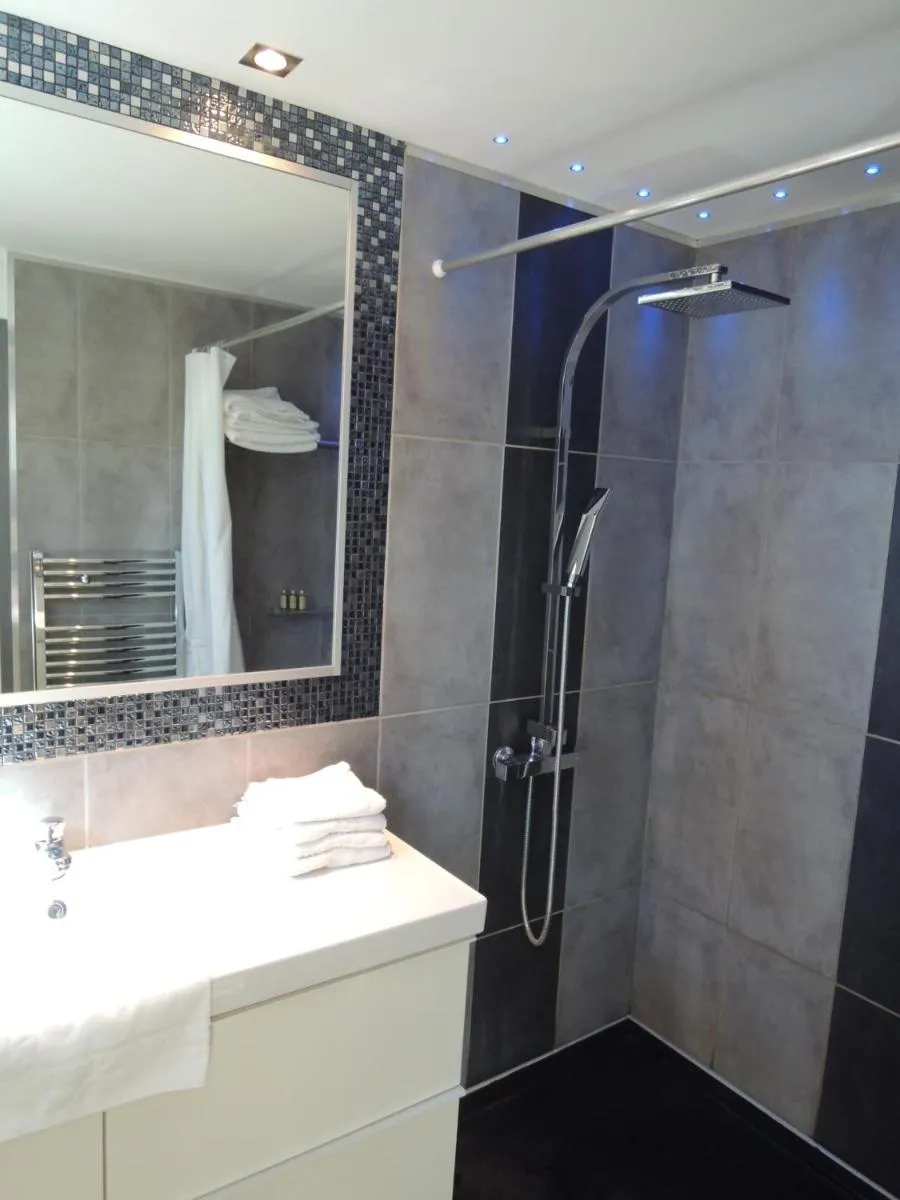 Image 3 of ACCI Cannes Les Yuccas