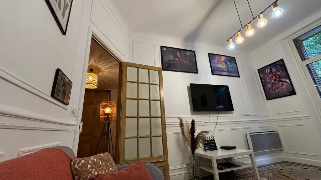 Image 1 of Appartement – Cannes Centre-ville avec jardin