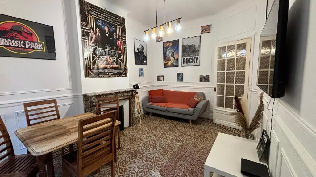 Image 2 of Appartement – Cannes Centre-ville avec jardin