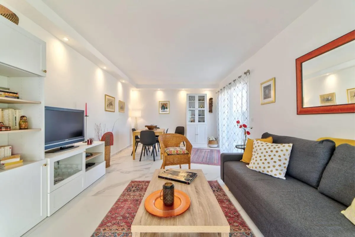 Image 2 of Appartement Reina Pointe Croisette Palm Beach