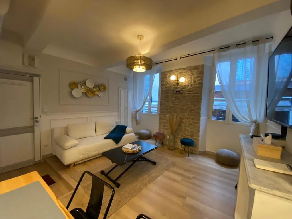 Image of Appartement rénové Cannes Suquet