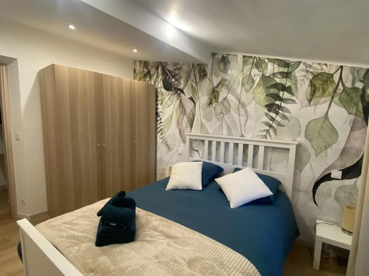 Image 6 of Appartement rénové Cannes Suquet