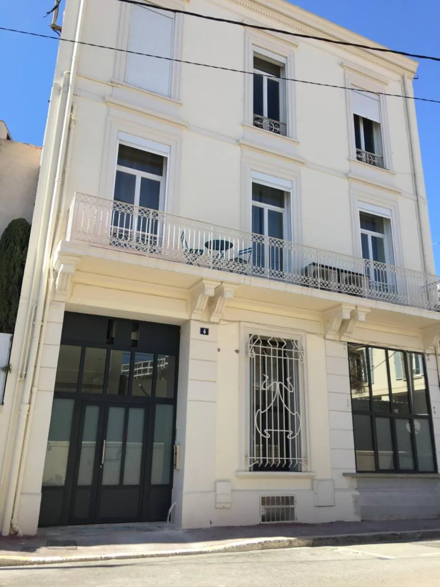 Image 4 of BRP Luxueux et calme Appartement 4 chambres, 10 minutes des plages