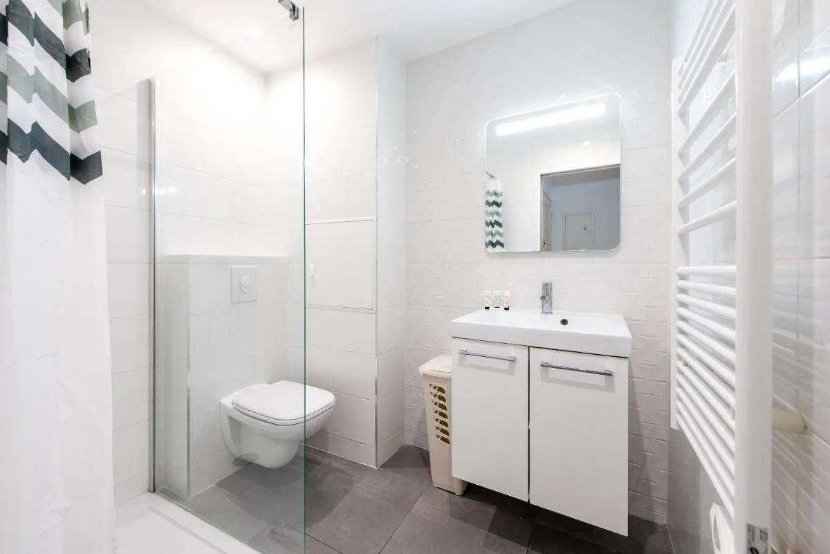 Image 2 of Beau 2 pièces dans la vieille ville de Cannes