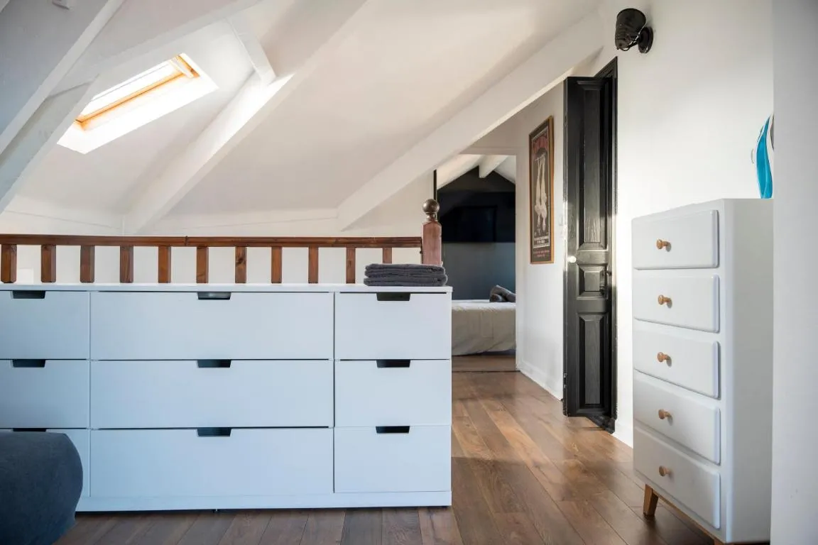 Image of Beautiful Home w/ AC – Close to Exhibition & Beach