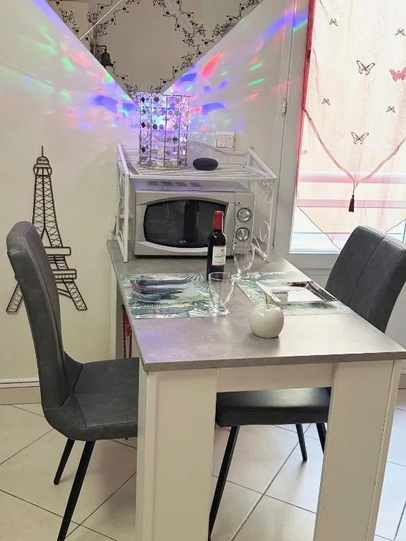 Image 3 of CANNES centre 5 minutes de la mer