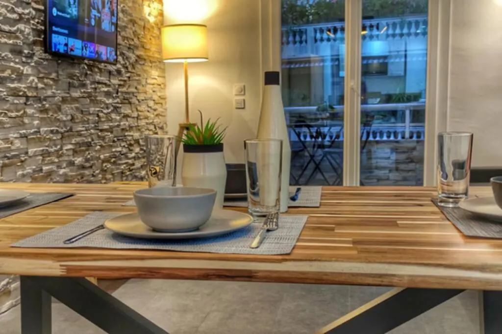 Image 3 of Cannes Holiday suite à 2 pas du festival