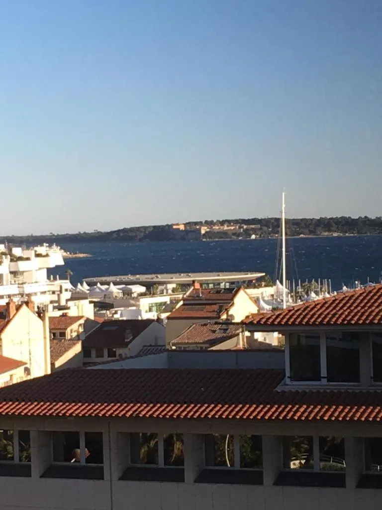 Image 5 of Cannes Président Vue Mer