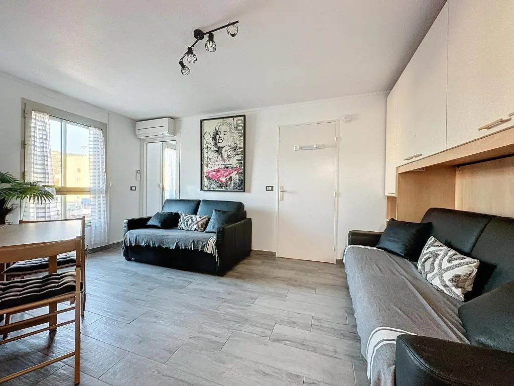 Image 1 of Cannes – Studio cosy 5mn Palais